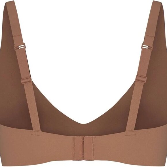 Skims Naked Plunge BRA - Picture 3 of 4